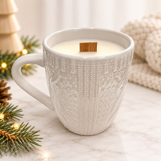 WHITE CABLE KNIT MUG CANDLE